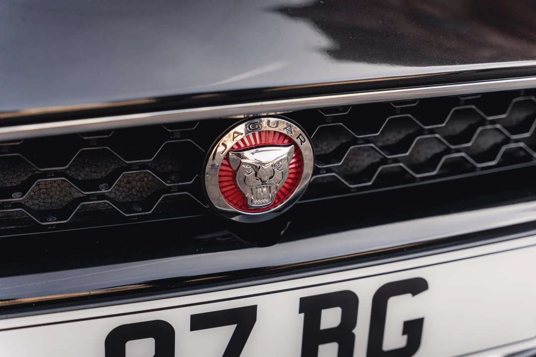 2016 Jaguar F-Type R 1st Gen - Image 28 of 31