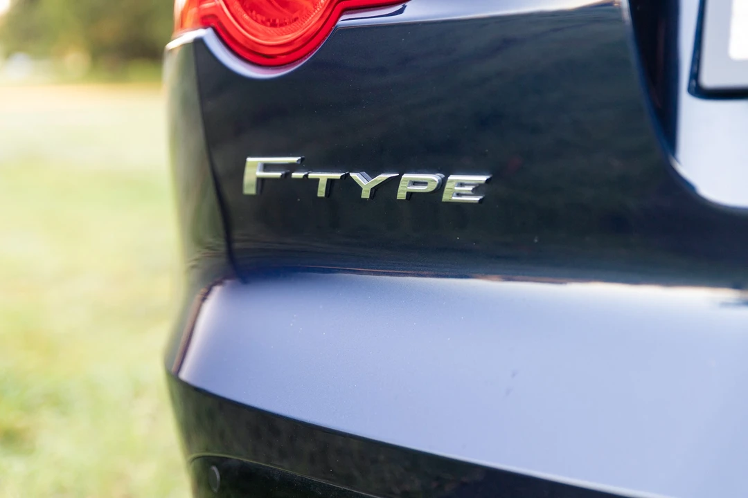 2016 Jaguar F-Type 1st Gen - Image 19 of 31
