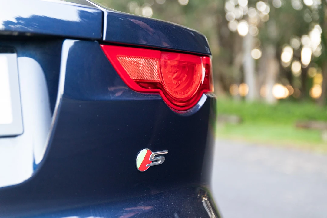 2016 Jaguar F-Type 1st Gen - Image 20 of 31