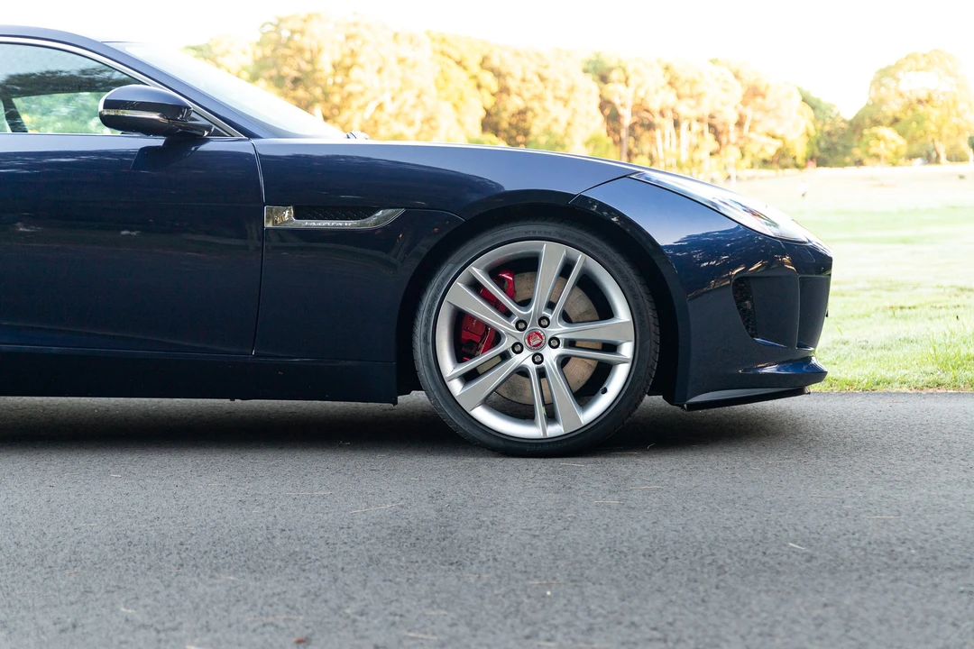 2016 Jaguar F-Type 1st Gen - Image 25 of 31