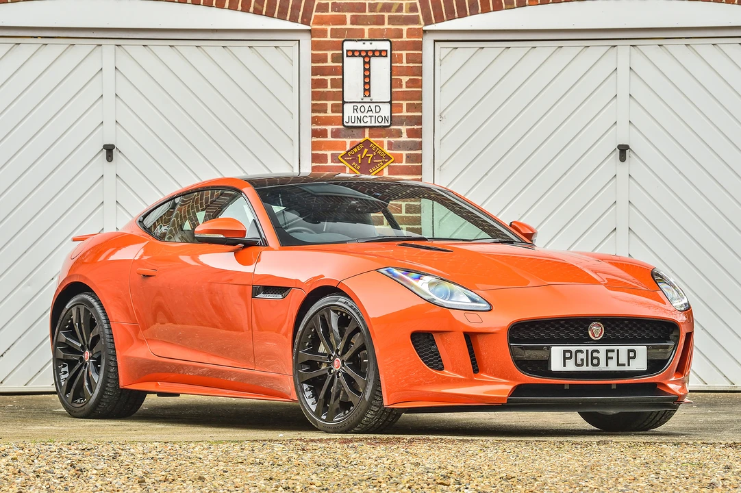 2016 Jaguar F-Type 1st Gen - Image 28 of 31