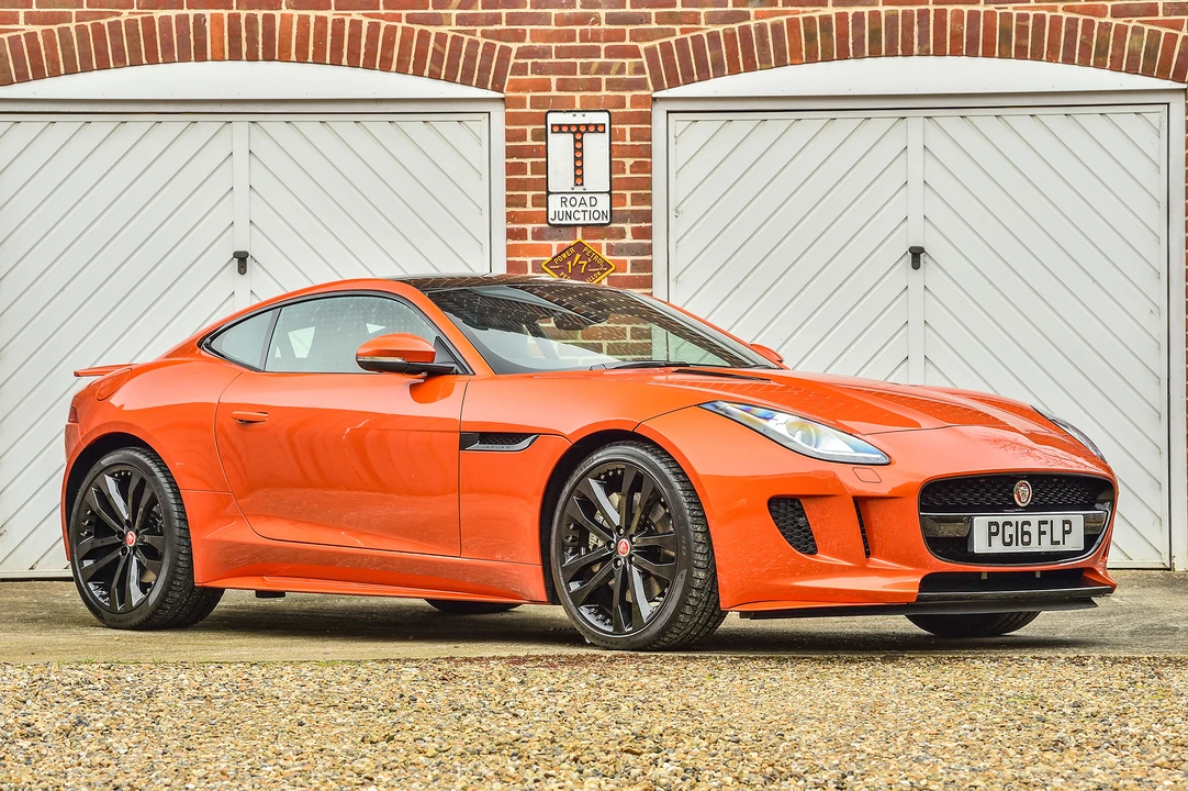 2016 Jaguar F-Type 1st Gen - Image 3 of 31