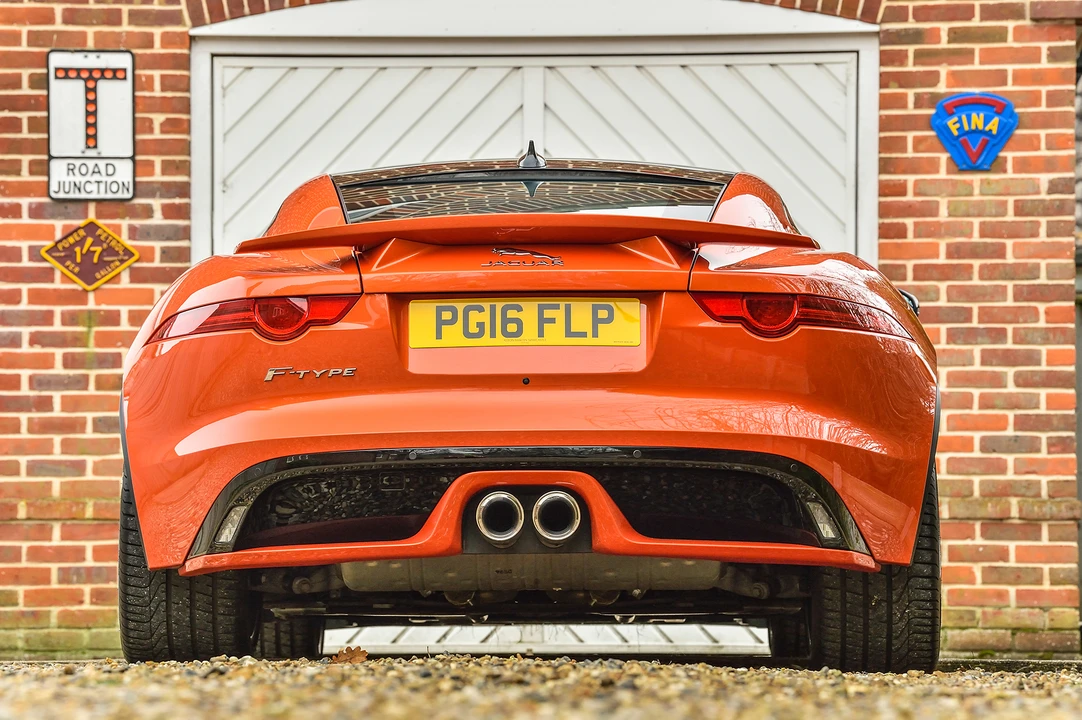 2016 Jaguar F-Type 1st Gen - Image 24 of 31