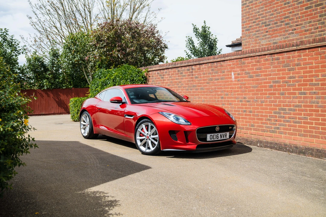 2016 Jaguar F-Type 1st Gen - Image 12 of 31