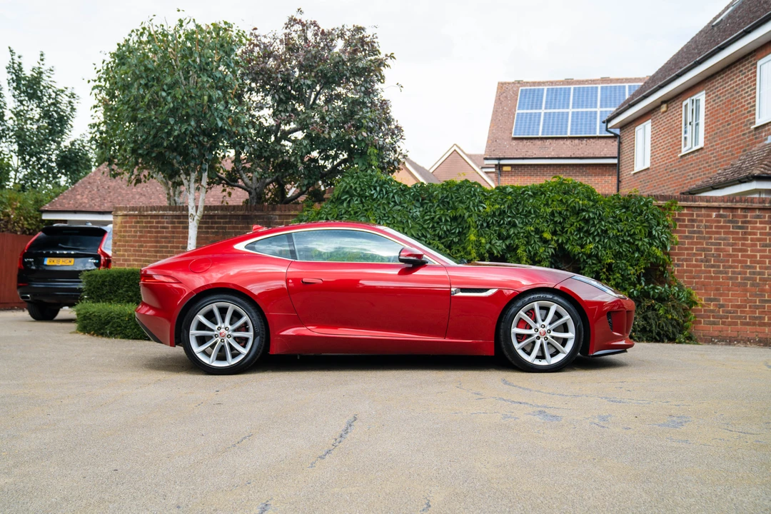 2016 Jaguar F-Type 1st Gen - Image 5 of 31