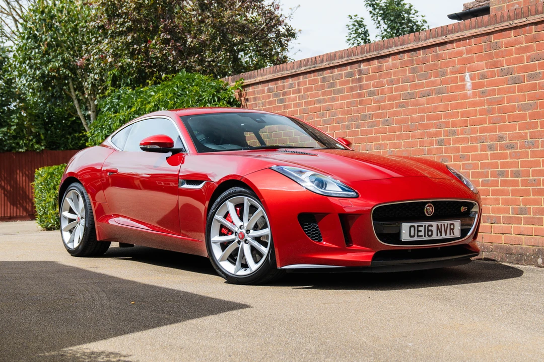 2016 Jaguar F-Type 1st Gen - Image 2 of 31
