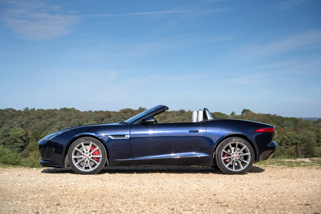 2016 Jaguar F-Type 1st Gen - Image 4 of 31