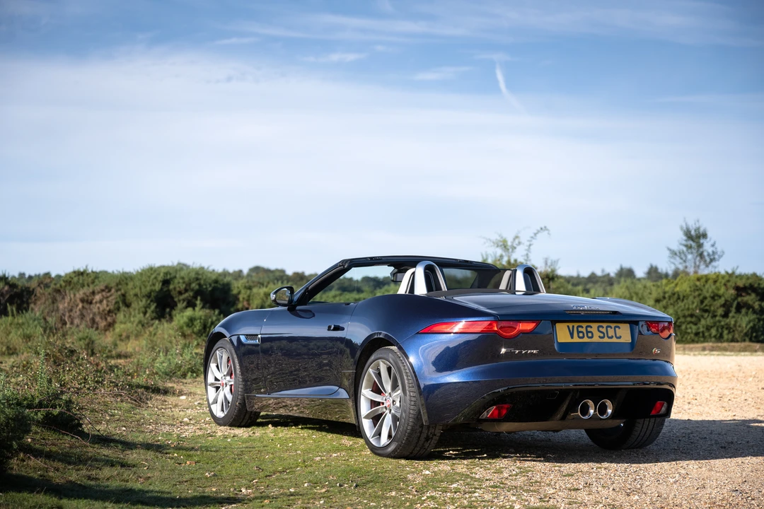 2016 Jaguar F-Type 1st Gen - Image 5 of 31