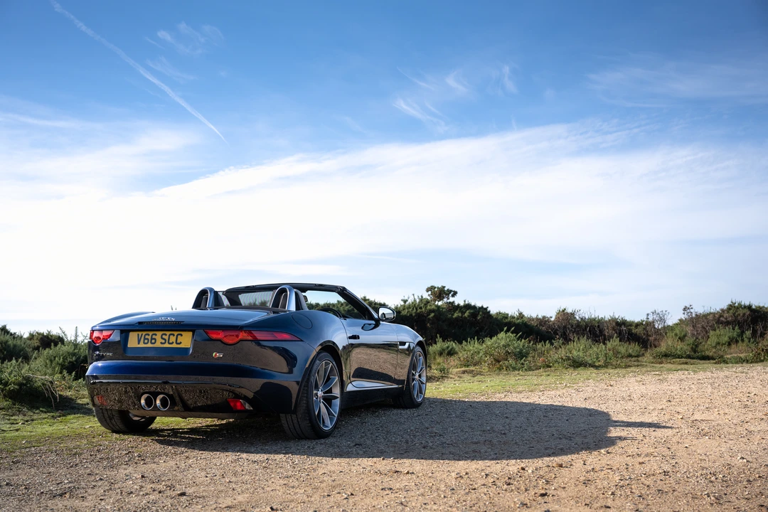 2016 Jaguar F-Type 1st Gen - Image 14 of 31