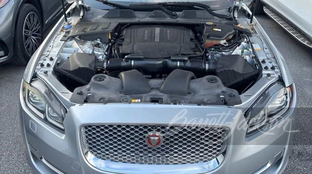 2016 Jaguar X351 XJ - Image 3 of 11