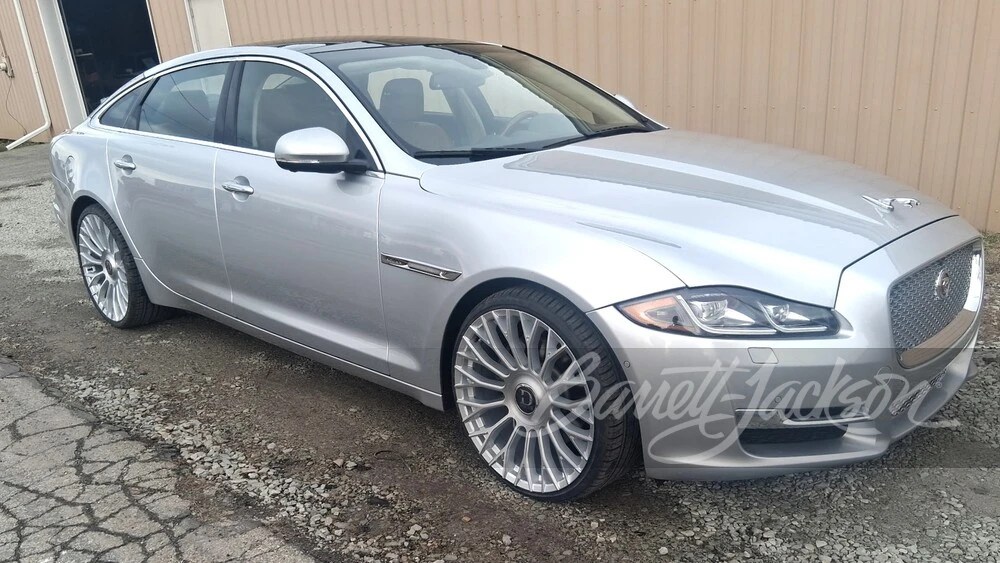 2016 Jaguar X351 XJ - Image 7 of 11
