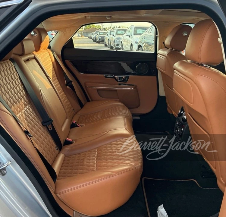 2016 Jaguar X351 XJ - Image 10 of 11