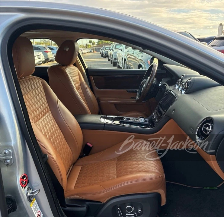 2016 Jaguar X351 XJ - Image 11 of 11