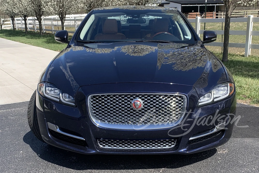 2016 Jaguar X351 XJR - Image 7 of 17