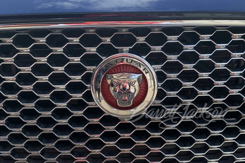 2016 Jaguar X351 XJR - Image 11 of 17