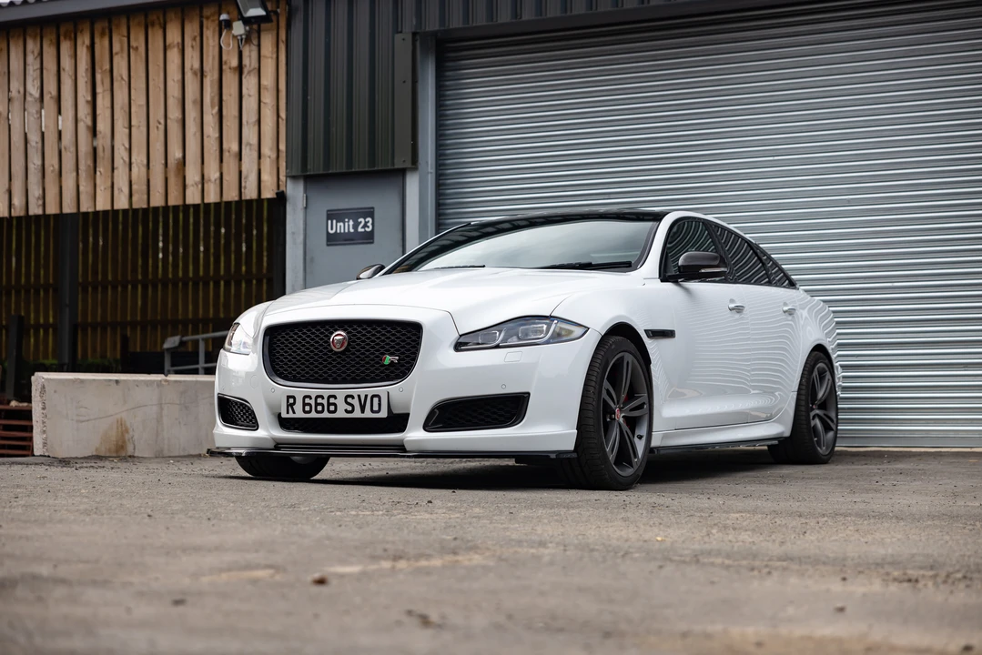 2016 Jaguar X351 XJR - Image 5 of 31