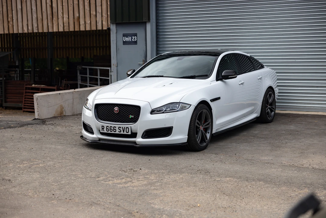2016 Jaguar X351 XJR - Image 13 of 31