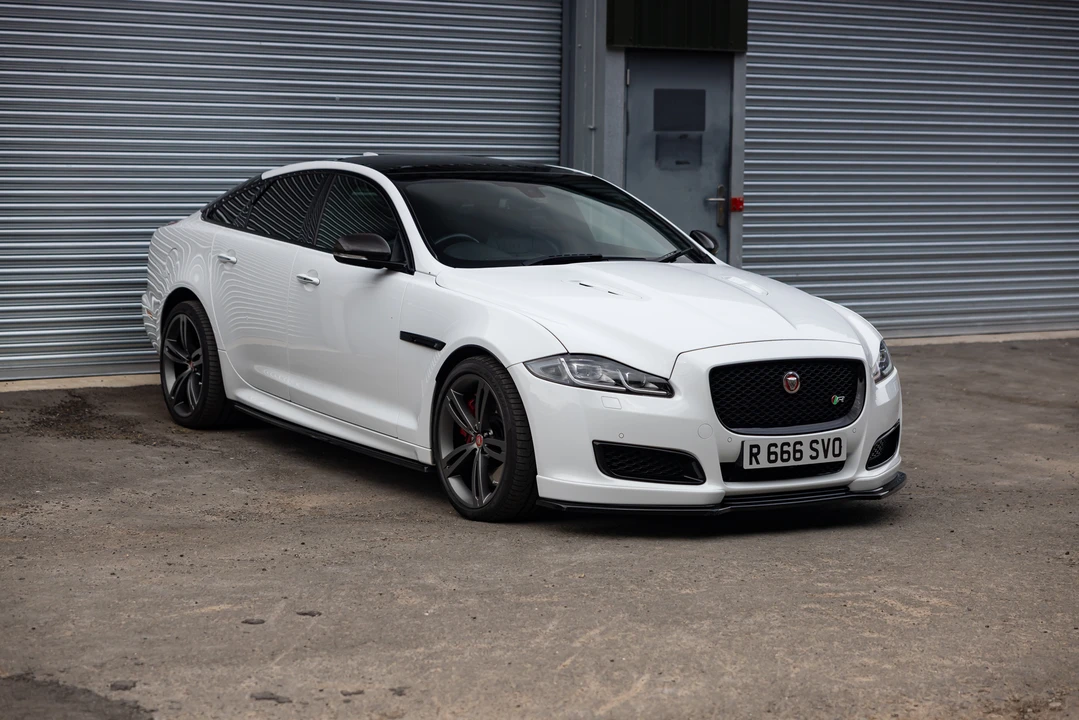 2016 Jaguar X351 XJR - Image 11 of 31