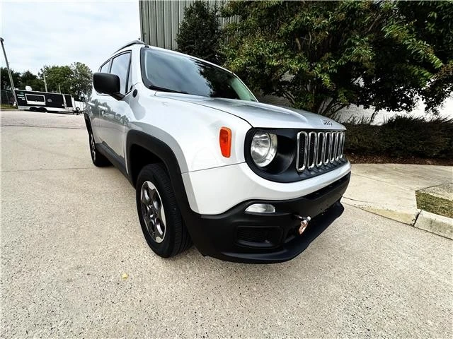 2016 Jeep Renegade - Image 9 of 21