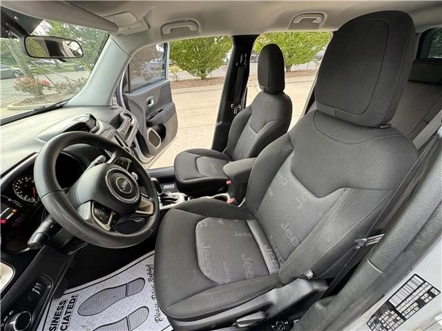 2016 Jeep Renegade - Image 21 of 21