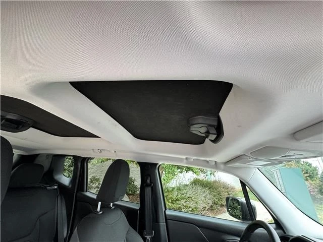 2016 Jeep Renegade - Image 20 of 21