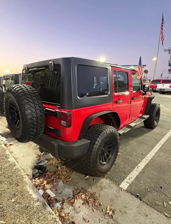 2016 Jeep JK Wrangler - Image 2 of 4