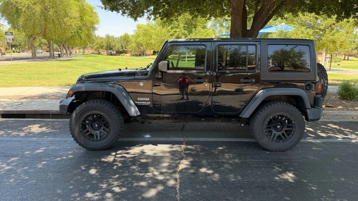 2016 Jeep JK Wrangler - Image 2 of 13
