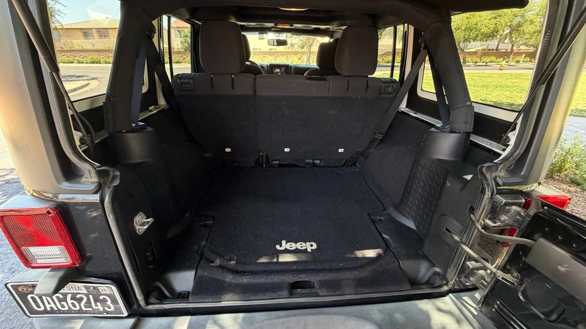 2016 Jeep JK Wrangler - Image 12 of 13