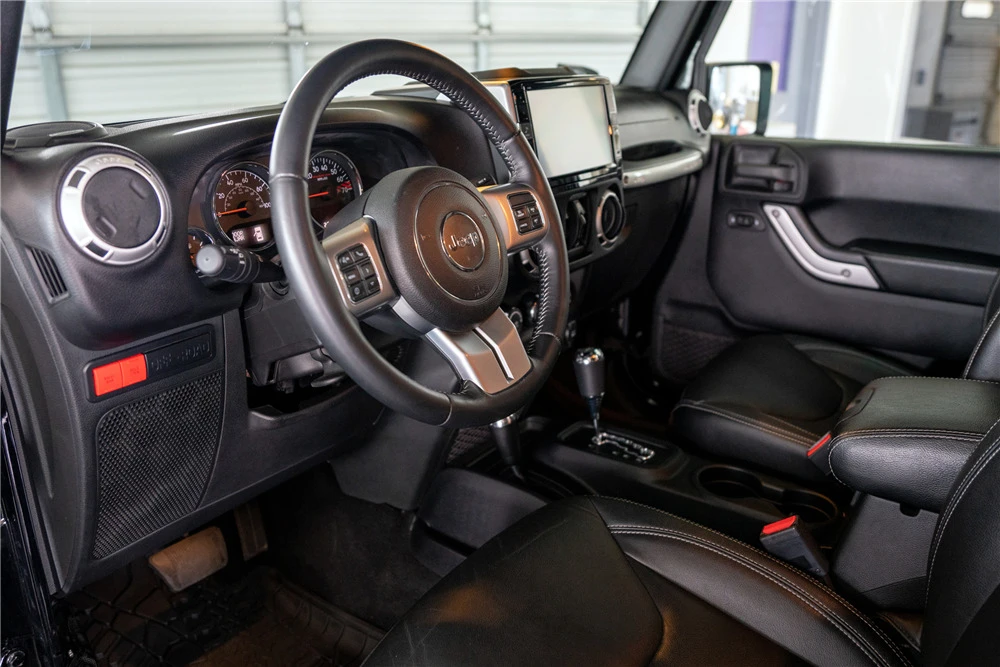 2016 Jeep JK Wrangler - Image 4 of 5