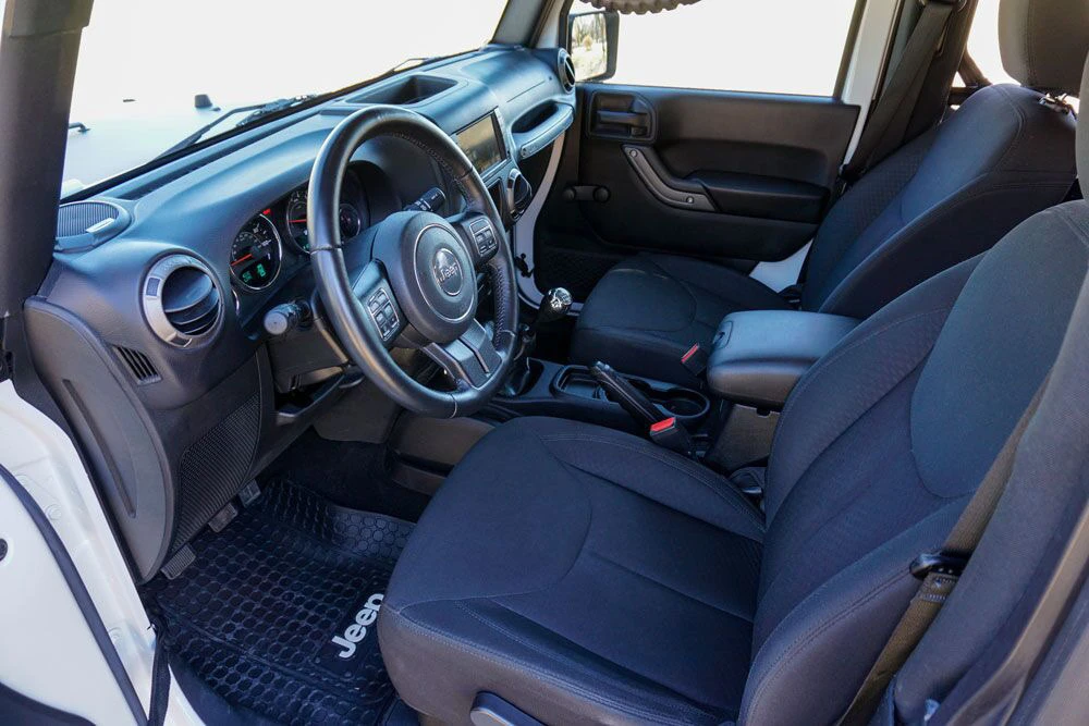 2016 Jeep JK Wrangler - Image 4 of 5