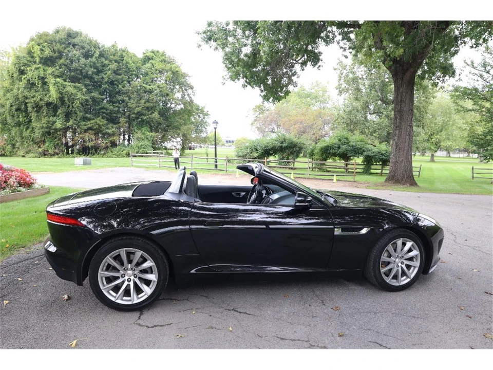 2016 Jaguar F-Type 1st Gen - Image 6 of 30