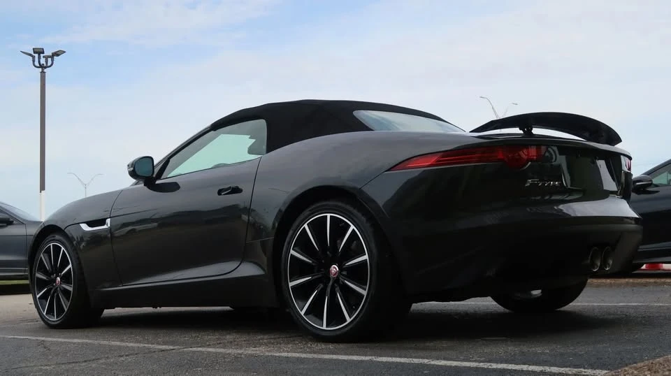 2016 Jaguar F-Type 1st Gen - Image 13 of 20