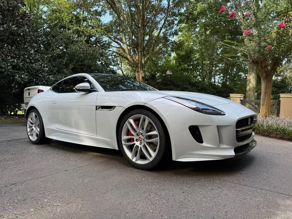 2016 Jaguar F-Type R 1st Gen - Image 4 of 8