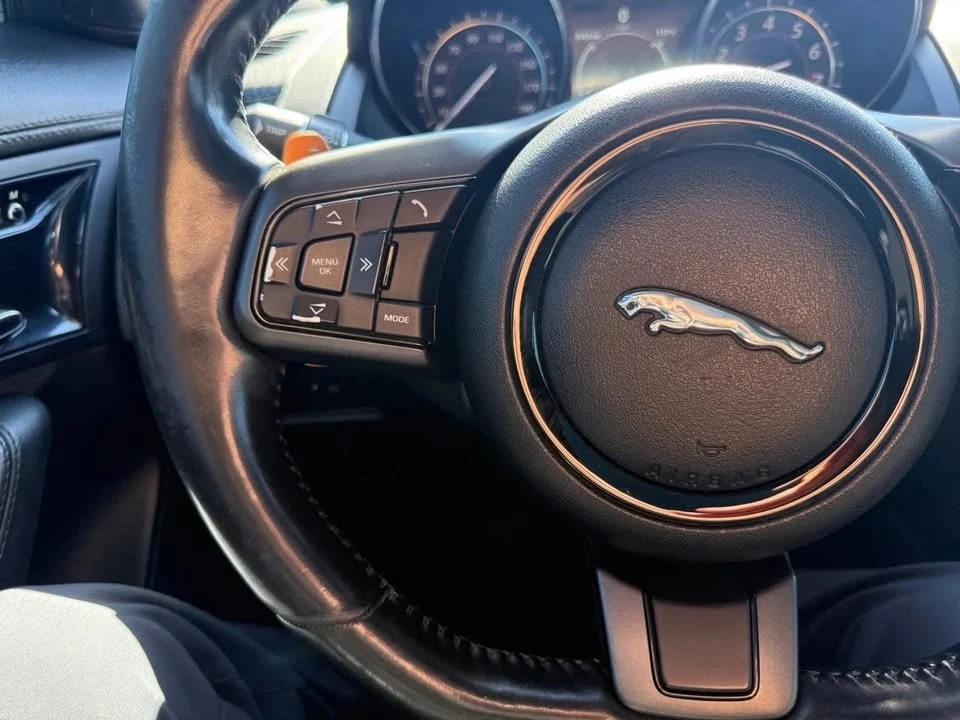 2016 Jaguar F-Type 1st Gen - Image 16 of 20