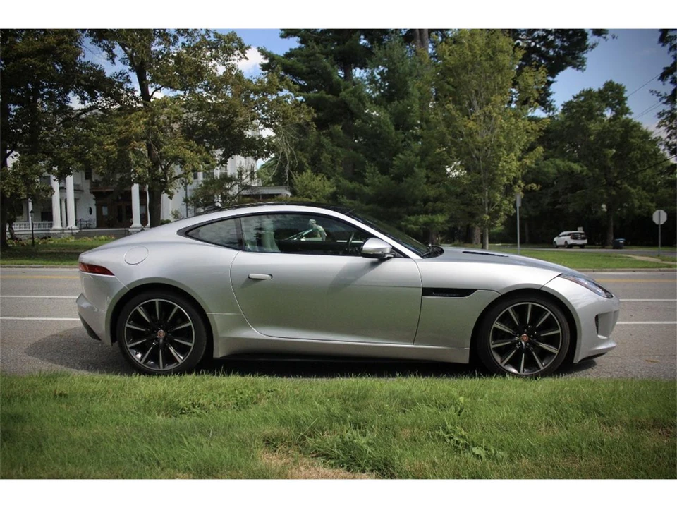 2016 Jaguar F-Type 1st Gen - Image 5 of 31