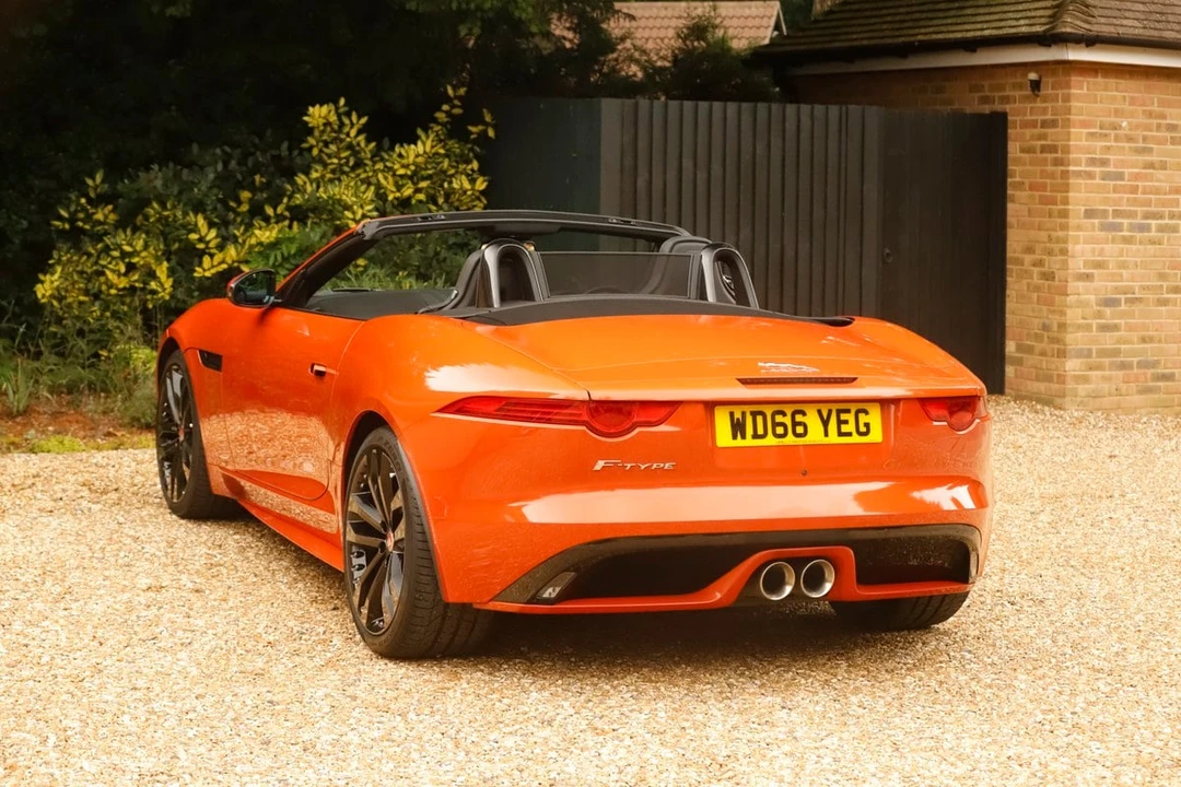 2016 Jaguar F-Type 1st Gen - Image 10 of 30