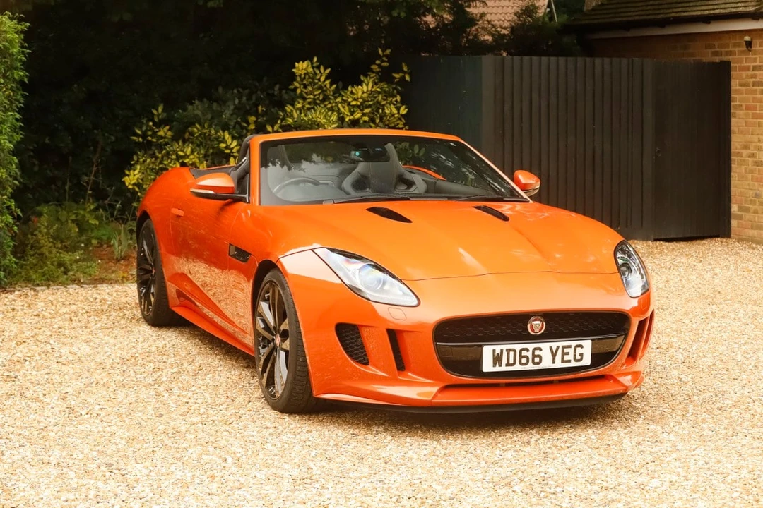 2016 Jaguar F-Type 1st Gen - Image 5 of 30
