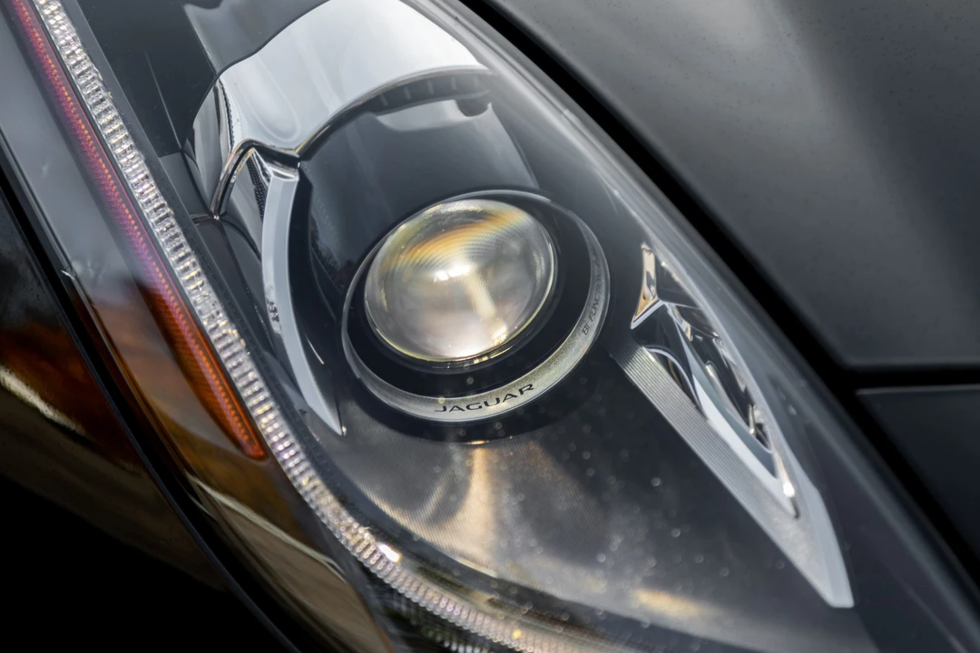 2016 Jaguar F-Type 1st Gen - Image 27 of 31