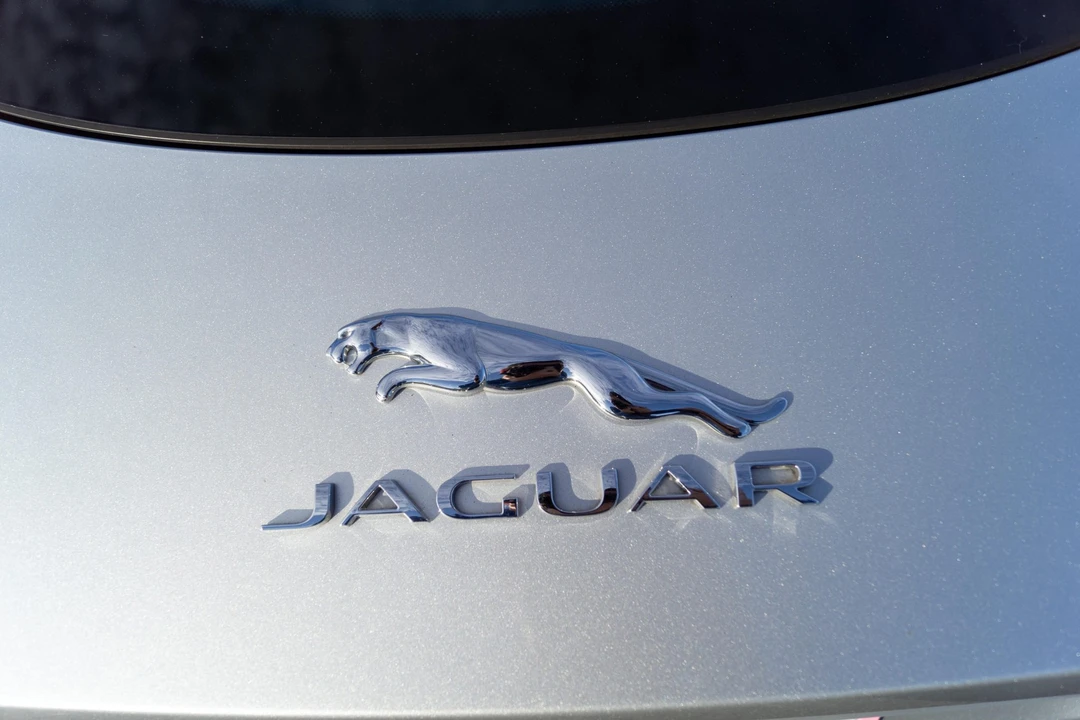 2016 Jaguar F-Type 1st Gen - Image 25 of 31