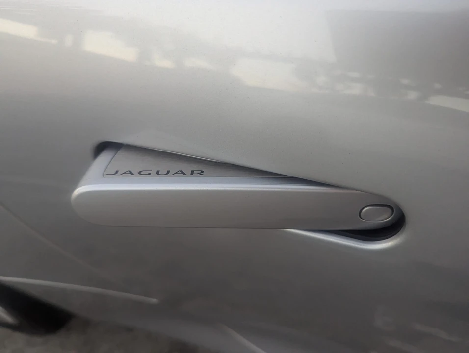 2016 Jaguar F-Type 1st Gen - Image 20 of 31