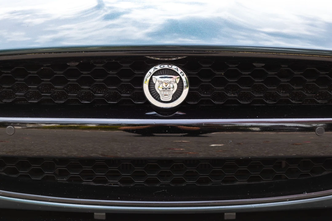 2016 Jaguar F-Type 1st Gen - Image 23 of 31