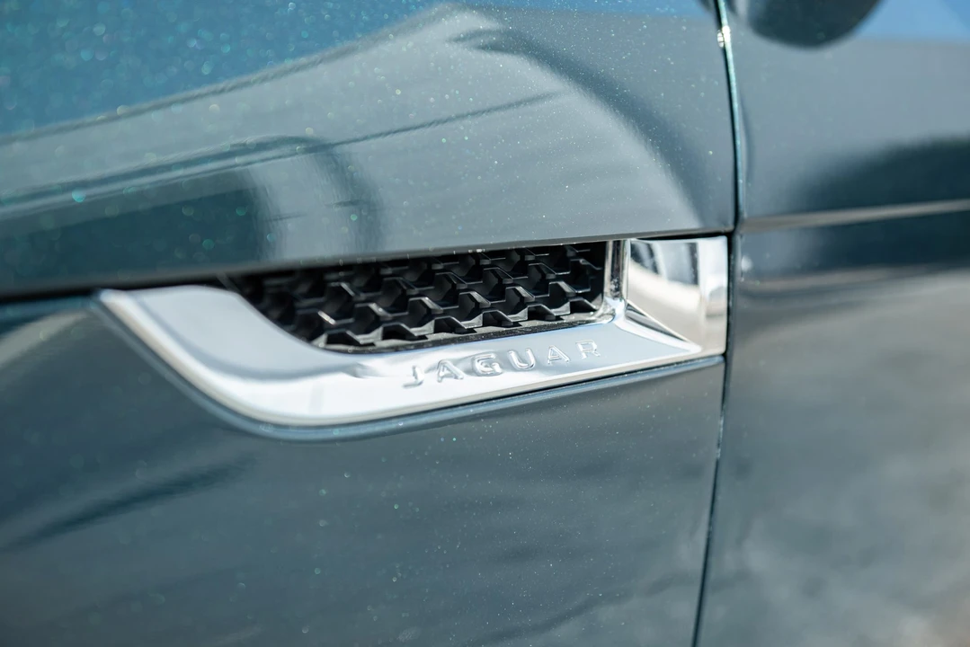 2016 Jaguar F-Type 1st Gen - Image 21 of 31