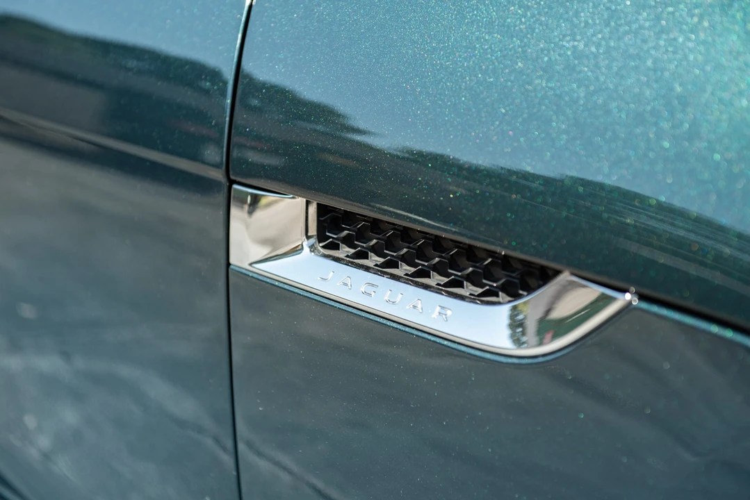 2016 Jaguar F-Type 1st Gen - Image 20 of 31