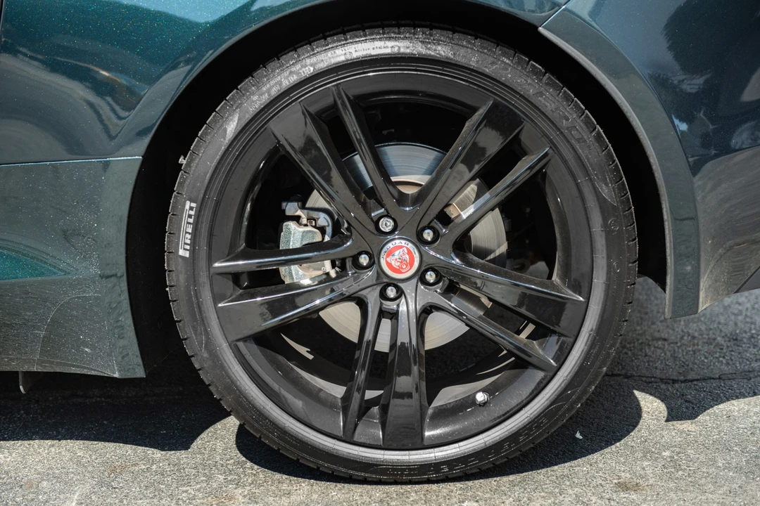 2016 Jaguar F-Type 1st Gen - Image 26 of 31