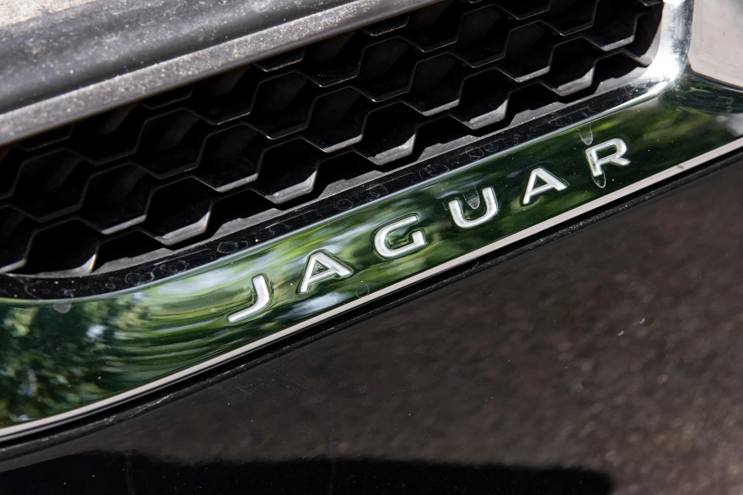 2016 Jaguar F-Type 1st Gen - Image 21 of 31