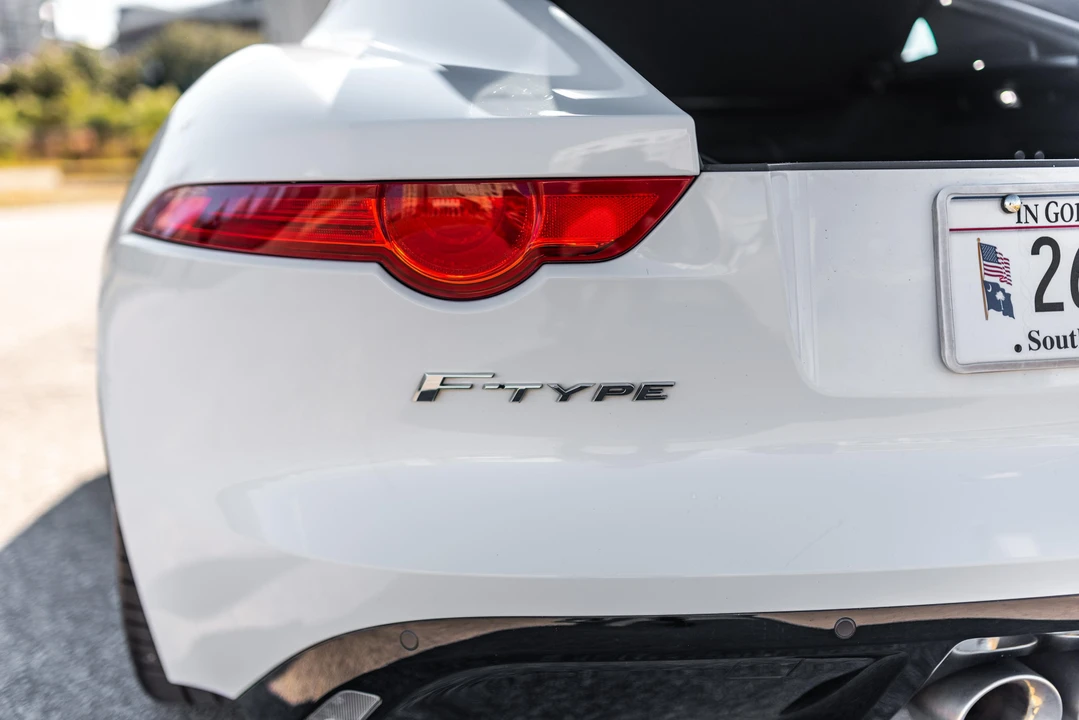 2016 Jaguar F-Type 1st Gen - Image 19 of 31