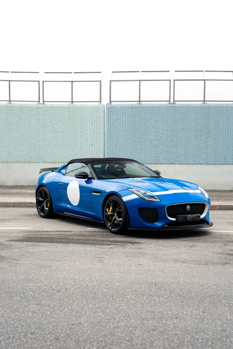 2016 Jaguar F-Type R 1st Gen - Image 17 of 31
