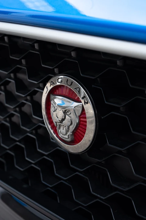 2016 Jaguar F-Type R 1st Gen - Image 25 of 31