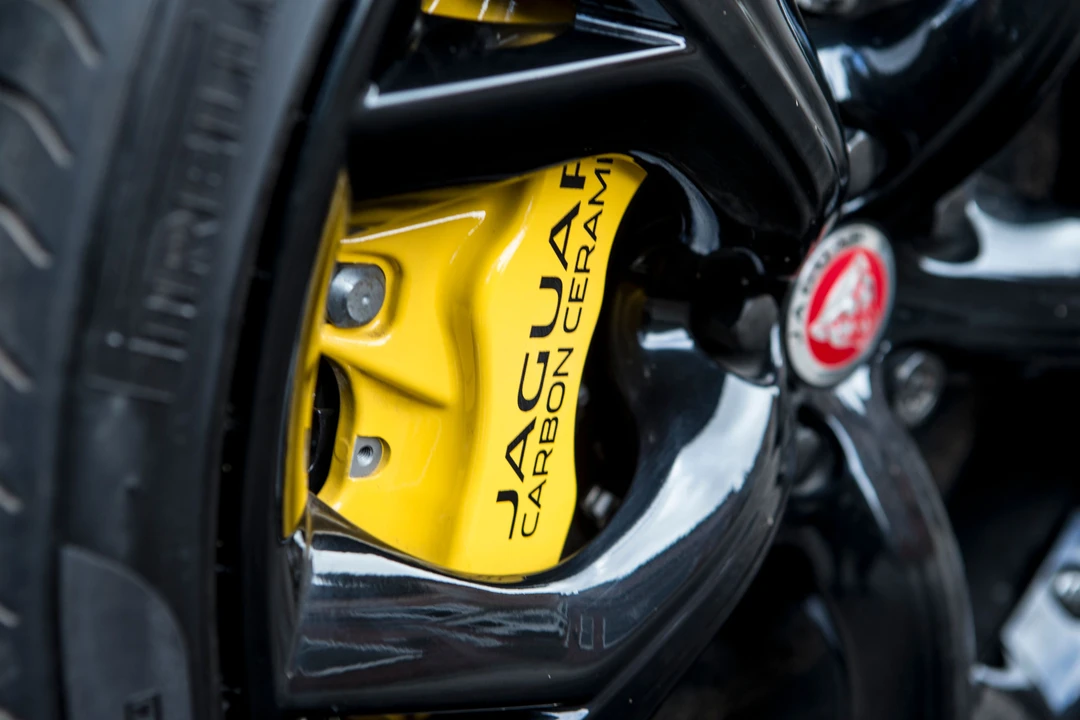 2016 Jaguar F-Type R 1st Gen - Image 22 of 31