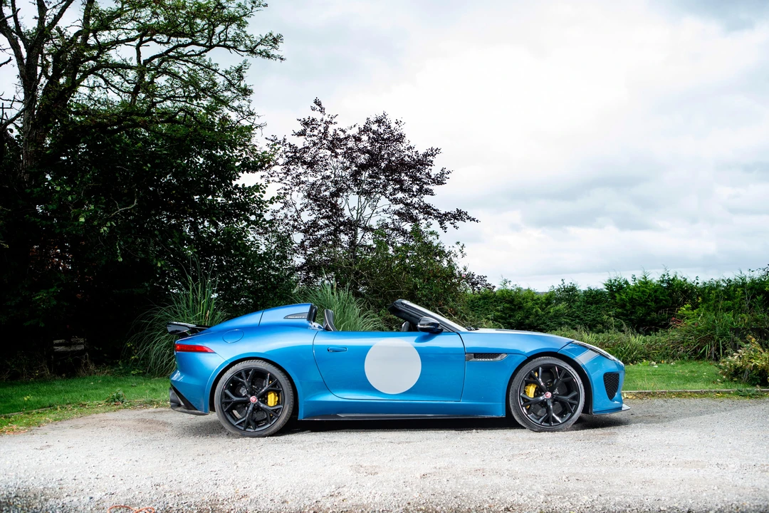 2016 Jaguar F-Type R 1st Gen - Image 5 of 31